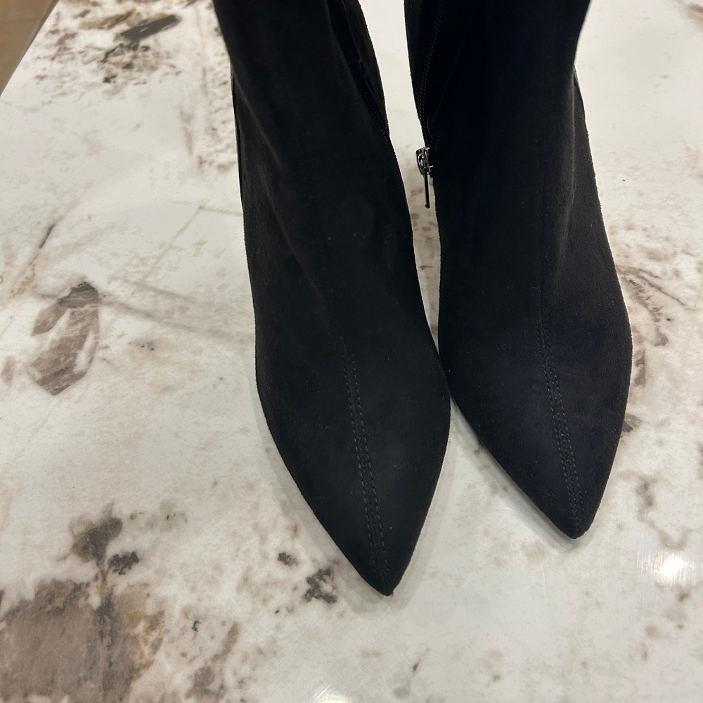 NY Collection Black Suede Pointed Toe Stiletto Heel Knee High Boots Size 8 - Picture 7 of 10